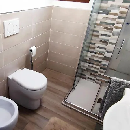 Large Heated Comfortable On The Slopes Lejlighed Sestriere
