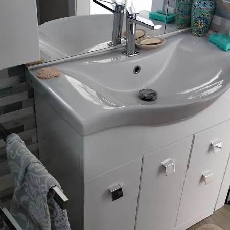 Large Heated Comfortable On The Slopes Apartament Sestriere